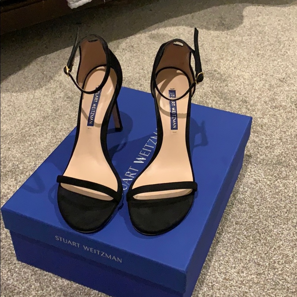 Stuart weitzman nudistsong